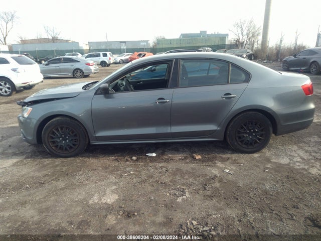 2014 VOLKSWAGEN JETTA 2.0L S VIN: 3VW2K7AJ9EM298441