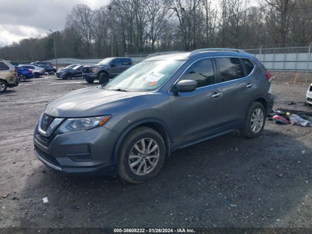 5N1AT2MT1JC829019 Nissan ROGUE SV