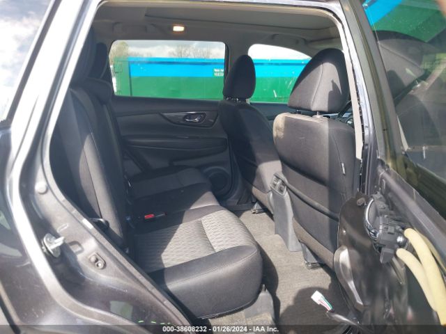 5N1AT2MT1JC829019 Nissan ROGUE SV