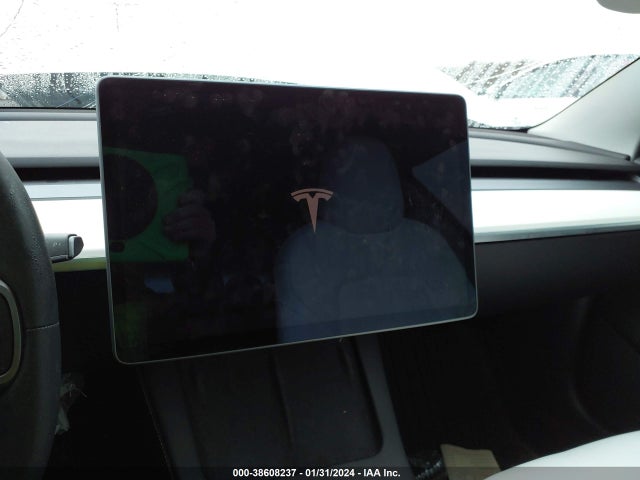 Tesla Model 3 Standard Range Plus Rear-wheel Drive 2021 5YJ3E1EA6MF057459 Image 17