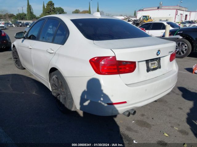 WBA3C1C50EK116129 BMW 328I