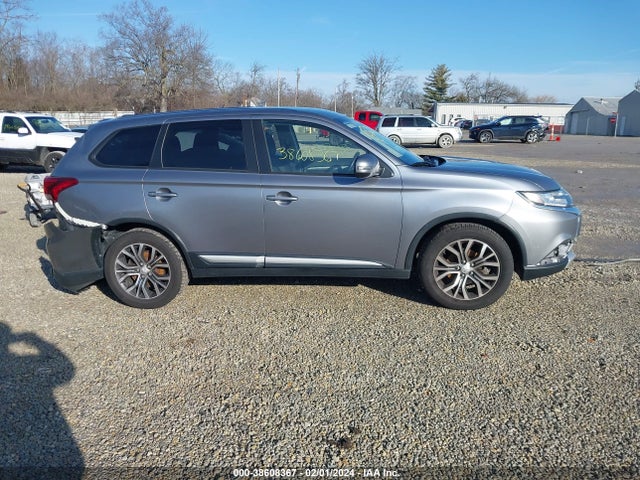 Mitsubishi Outlander Se 2016 JA4AD3A30GZ001877 Image 14