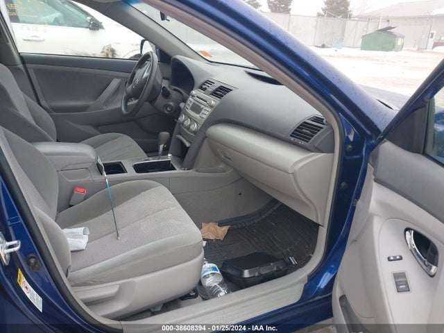 2011 TOYOTA CAMRY LE VIN: 4T1BF3EK3BU602143