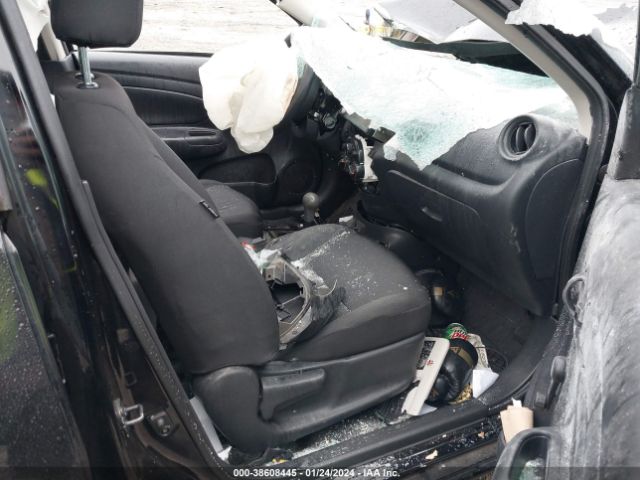 3N1CN7AP0KL860833 Nissan Versa 1.6 S+