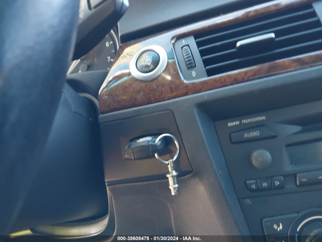 2006 BMW 330XI VIN: WBAVD33506KV62767
