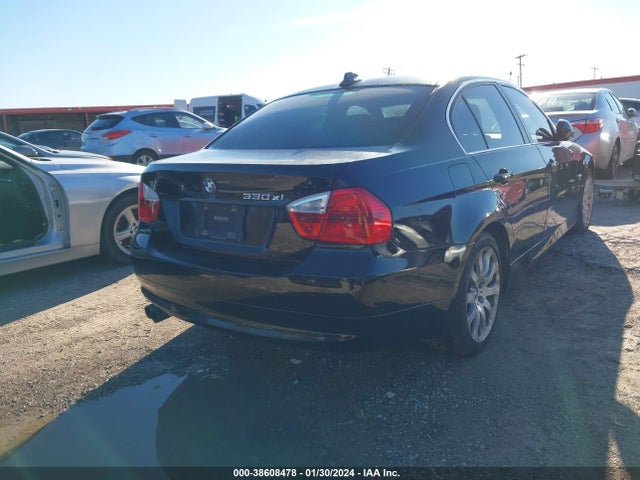 2006 BMW 330XI VIN: WBAVD33506KV62767