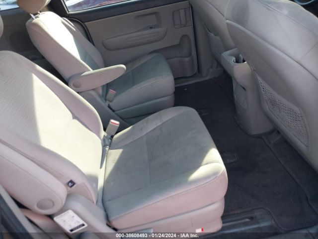 KNDMA5C14G6157411 KIA Sedona L