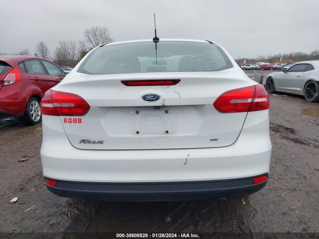 Ford FOCUS SE 2016 1FADP3F20GL365963 Image 17
