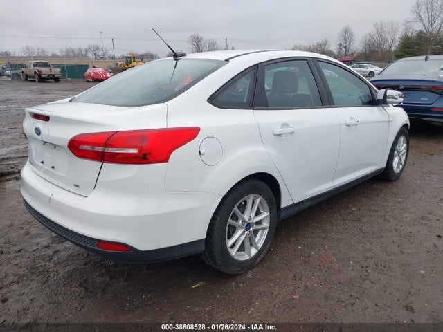 Ford FOCUS SE 2016 1FADP3F20GL365963 Image 4