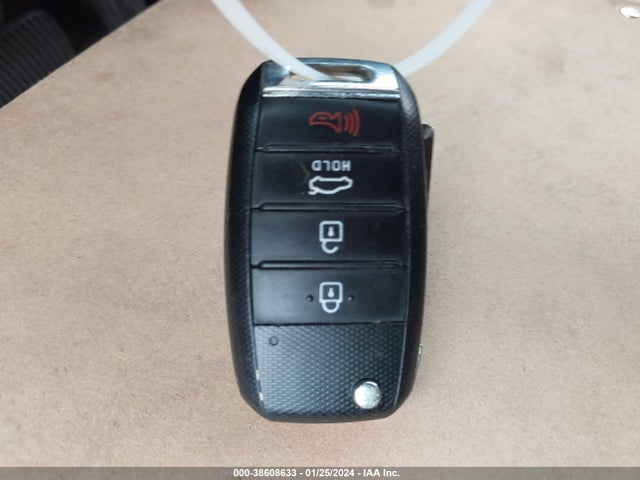 KIA Optima Lx 2019 5XXGT4L36KG357820 Image 29