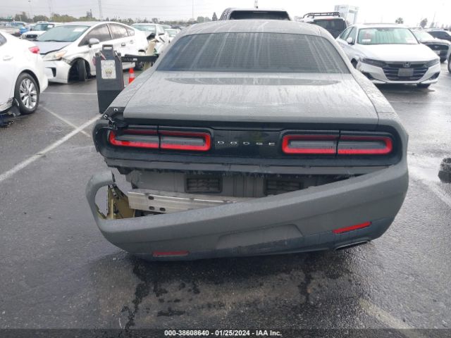2C3CDZAG2HH624766 Dodge Challenger Sxt