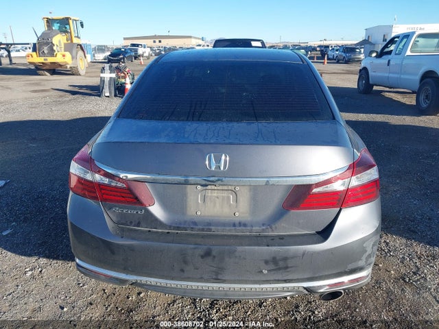Honda ACCORD LX 2017 1HGCR2F39HA103859 Image 17