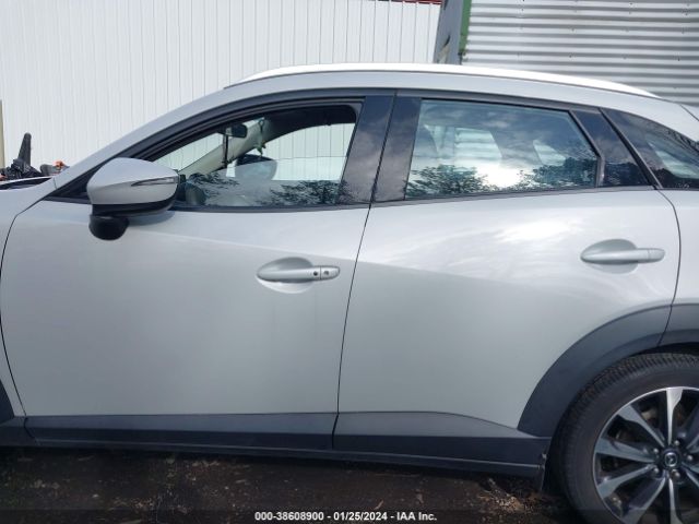 JM1DKFC76K0415804 Mazda Cx-3 Touring