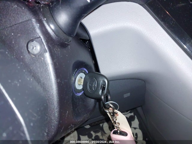 Toyota Sienna Le 8 Passenger 2015 5TDKK3DC2FS643352 Image 11