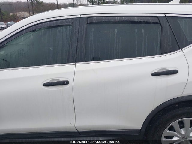 Nissan ROGUE S 2018 KNMAT2MT0JP581990 Image 14