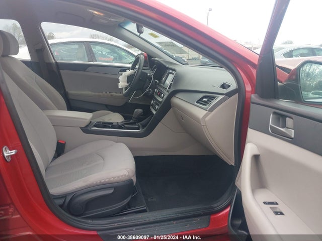 Hyundai SONATA SE 2018 5NPE24AF1JH662703 Image 5