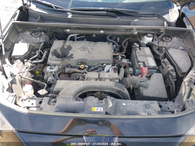 2021 TOYOTA RAV4 XLE VIN: 2T3W1RFV1MC151608