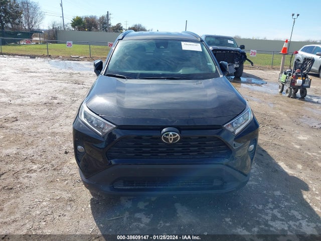 2021 TOYOTA RAV4 XLE VIN: 2T3W1RFV1MC151608