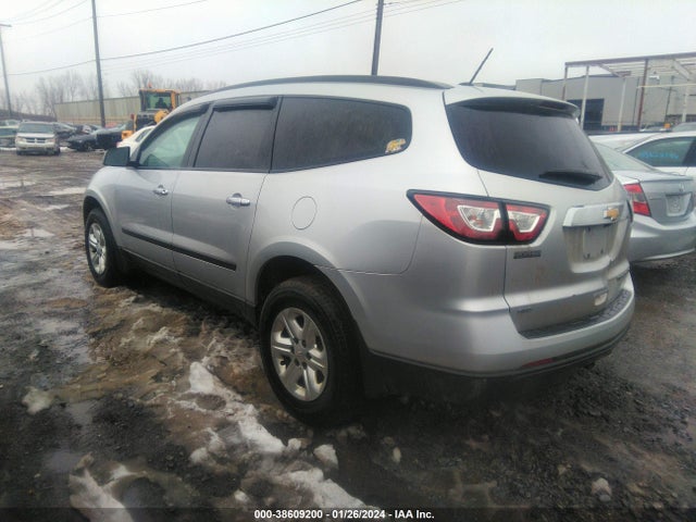 Chevrolet Traverse Ls 2015 1GNKVFED3FJ366859 Image 3