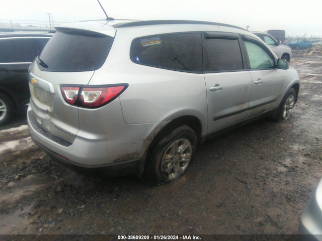 Chevrolet Traverse Ls 2015 1GNKVFED3FJ366859 Image 4
