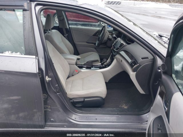 1HGCR2F00HA042696 Honda ACCORD EX