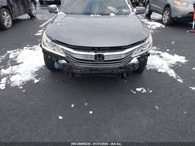 1HGCR2F00HA042696 Honda ACCORD EX