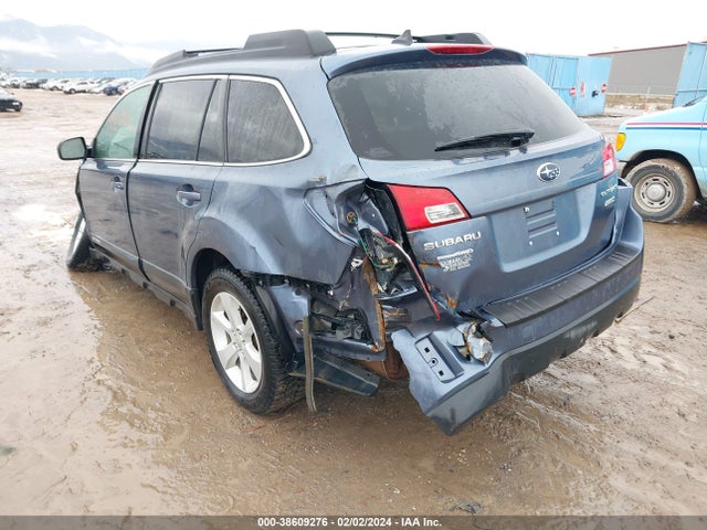 Subaru Outback 2.5i Premium 2014 4S4BRBCC5E3232918 Image 18