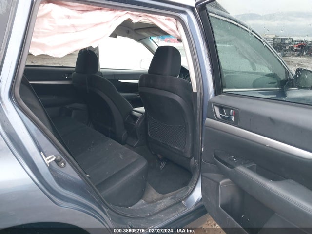Subaru Outback 2.5i Premium 2014 4S4BRBCC5E3232918 Image 8