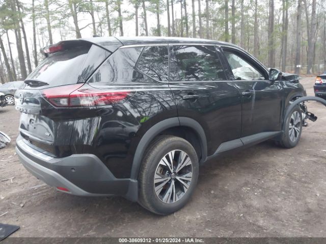 5N1AT3BA7MC826959 Nissan Rogue Sv Fwd