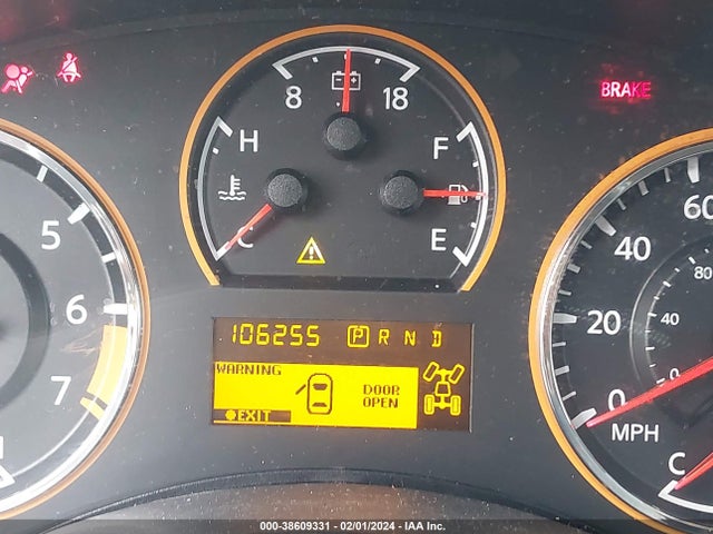 Nissan Armada Platinum 2015 5N1AA0NC1FN609870 Image 16