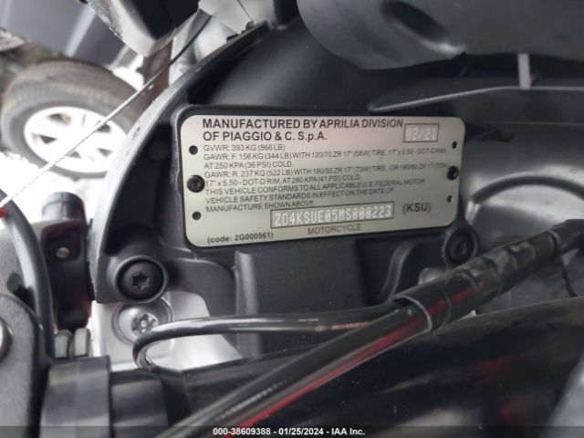 2021 APRILIA TUONO ZD4KSUE05MS000223 Photo 9