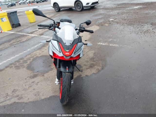 2021 APRILIA TUONO ZD4KSUE05MS000223 Photo 4