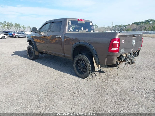 RAM 2500 Laramie  4x4 6'4 Box 2021 3C6UR5FL3MG676716 Image 3