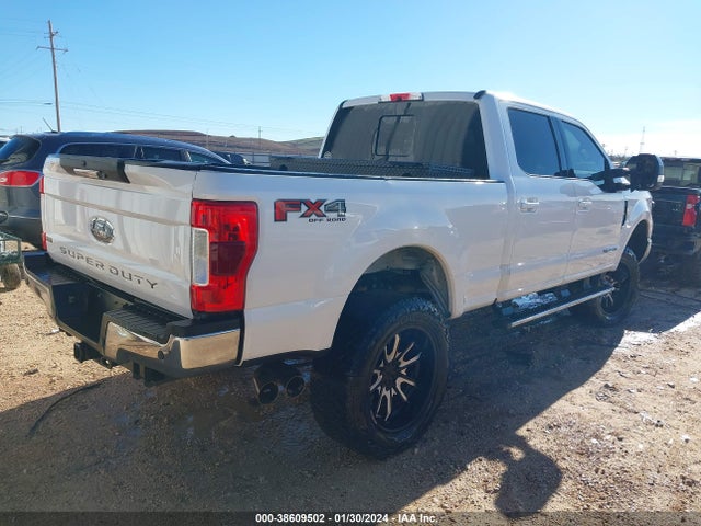 Ford F-250 Lariat 2017 1FT7W2BT5HEC95708 Image 4
