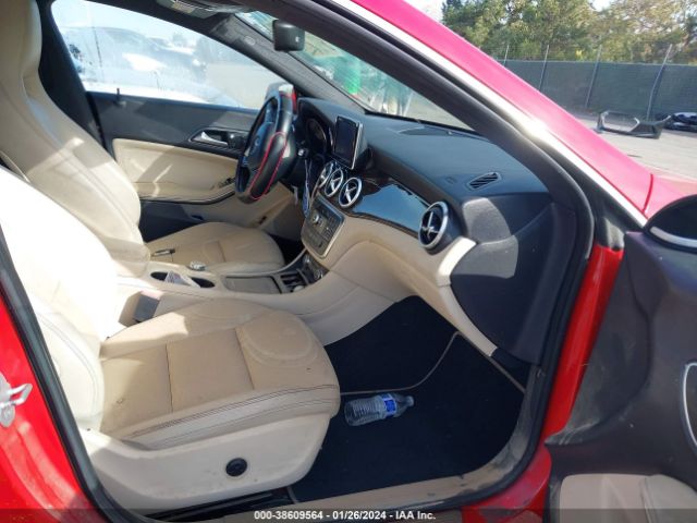 WDDSJ4EB5EN118861 Mercedes-Benz CLA 250