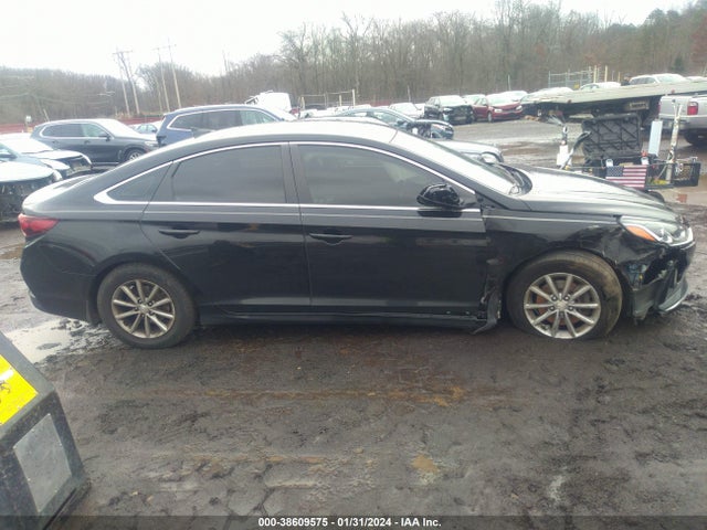 Hyundai SONATA SE 2019 5NPE24AF6KH735579 Image 13