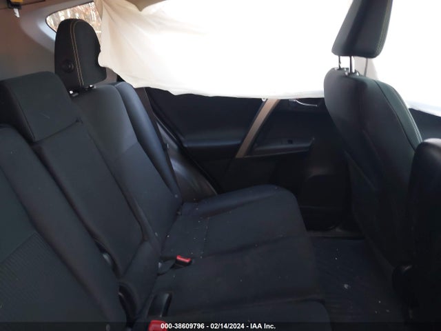 Toyota Rav4 Xle 2014 2T3RFREV6EW152091 Image 8