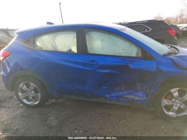 3CZRU6H32JG712059 Honda HR-V LX