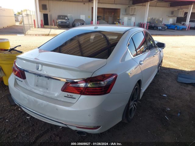 1HGCR3F96HA040858 Honda Accord Touring V6