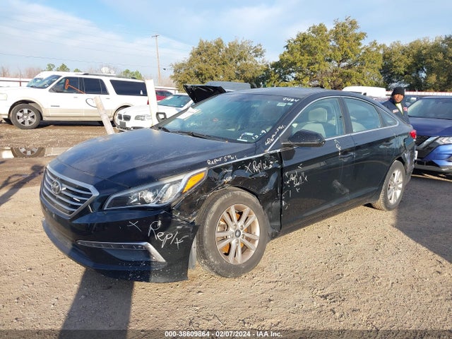 Hyundai SONATA SE 2015 5NPE24AF4FH219484 Image 2