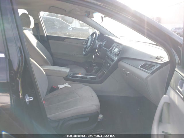 Hyundai SONATA SE 2015 5NPE24AF4FH219484 Image 5
