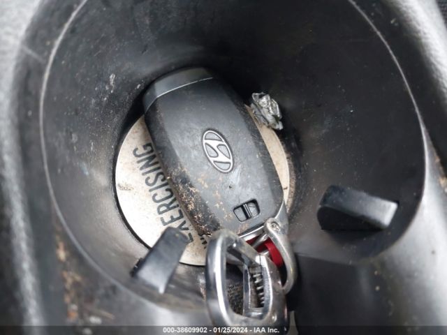KM8K2CAA8JU105497 Hyundai Kona Sel