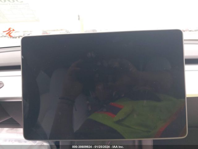 7SAYGDEE0PF883493 Tesla Model Y