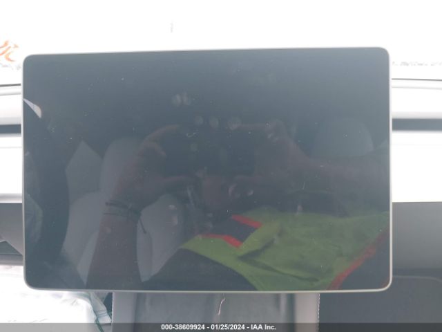 7SAYGDEE0PF883493 Tesla Model Y
