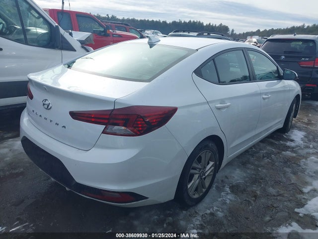 Hyundai ELANTRA SEL 2020 5NPD84LF9LH524398 Image 4