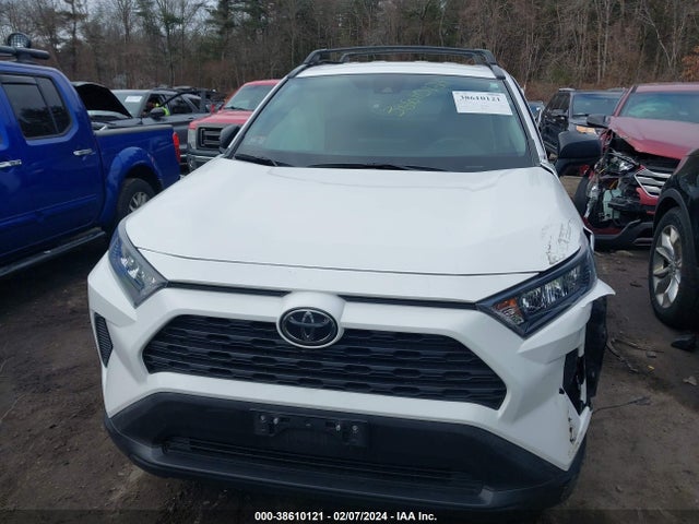 Toyota RAV4 LE 2019 2T3F1RFV6KW001621 Image 12