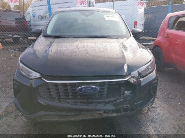 1FMCU0GN4PUA94224 Ford Escape Active