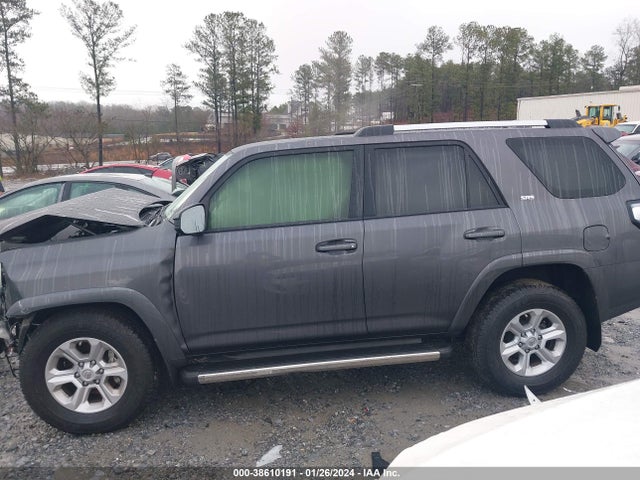 Toyota 4RUNNER SR5 2020 JTEZU5JR1L5215881 Image 14