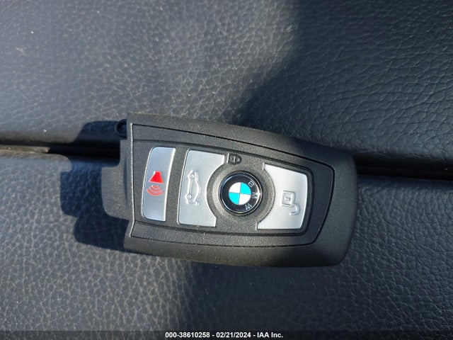 BMW 535i Gran Turismo 2014 WBA5M2C53ED085782 Image 11