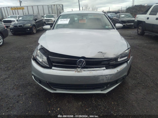 2013 VOLKSWAGEN JETTA HYBRID SEL PREMIUM VIN: 3VW637AJ1DM222841